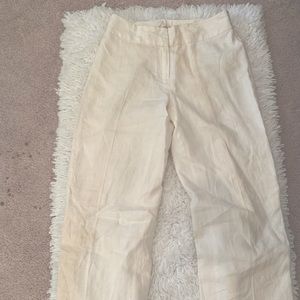 Comfortable ready to step into spring with these casual pants